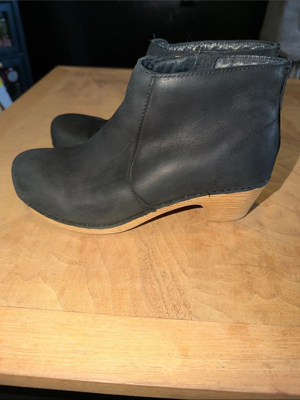 Dansko Maria Black Nubuck Leather Boots Size 37